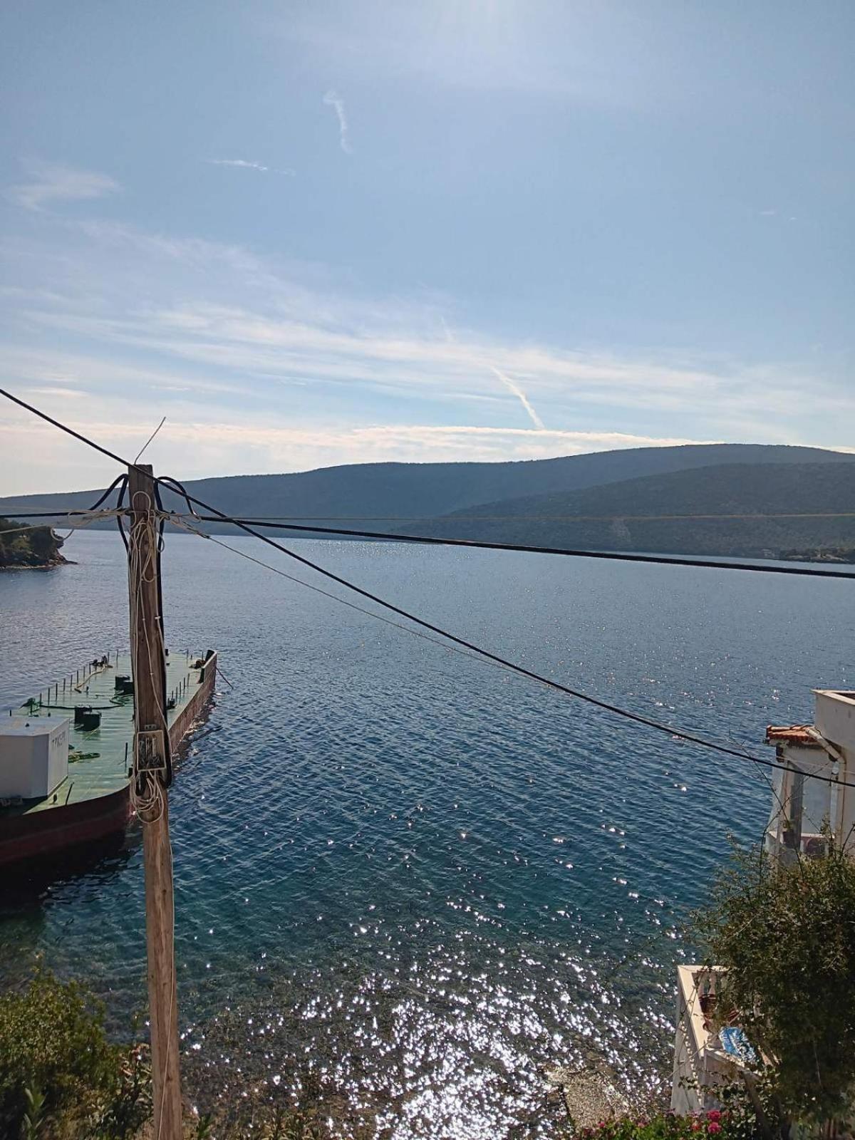 Chiona΄S Apartments By The Sea Paleo Trikeri Esterno foto